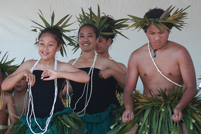 GI Carnival - Cook Islands Dancing GI Carnival - Cook Islands Dancing - photo Rew Shearer